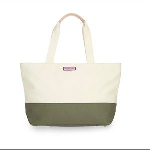 Like New - Vineyard Vines Canvas Tote Forest Green